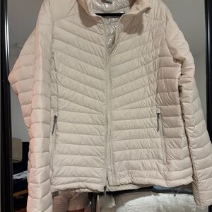 Columbia women’s  powder lite II  Quilted winter/ski Jacket with thermador .NWOT